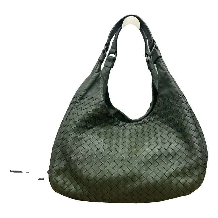 Bottega Veneta · Veneta Hobo — resale reference