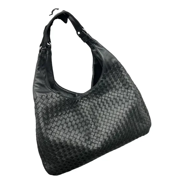 Bottega Veneta · Veneta Hobo — resale reference