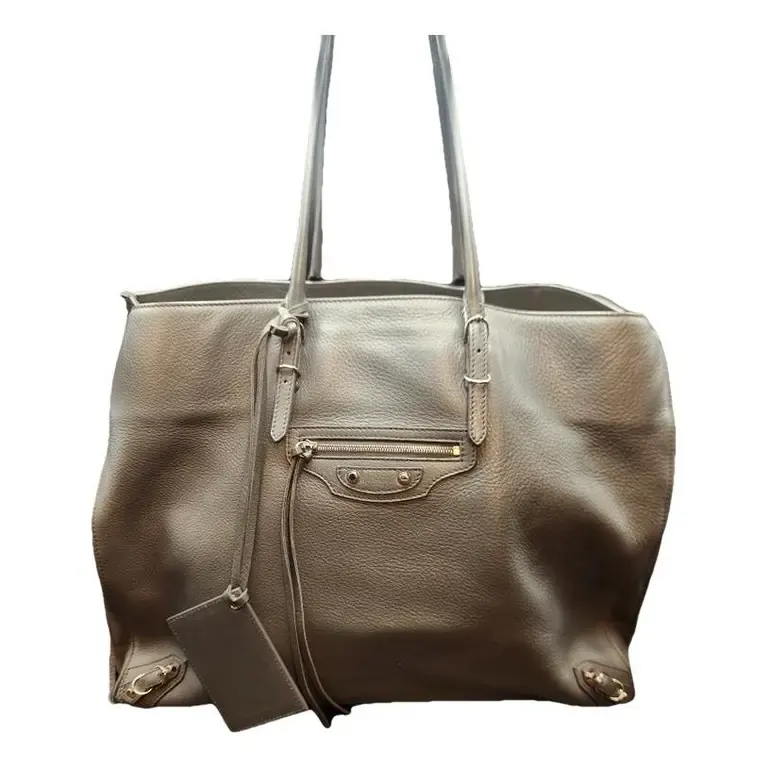 Balenciaga · Papier A4 — resale reference